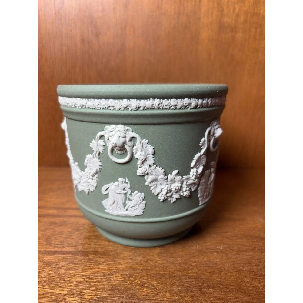 1960s Vintage Wedgewood England Green Jasperware Jardiniere Cachepot 5 Inch